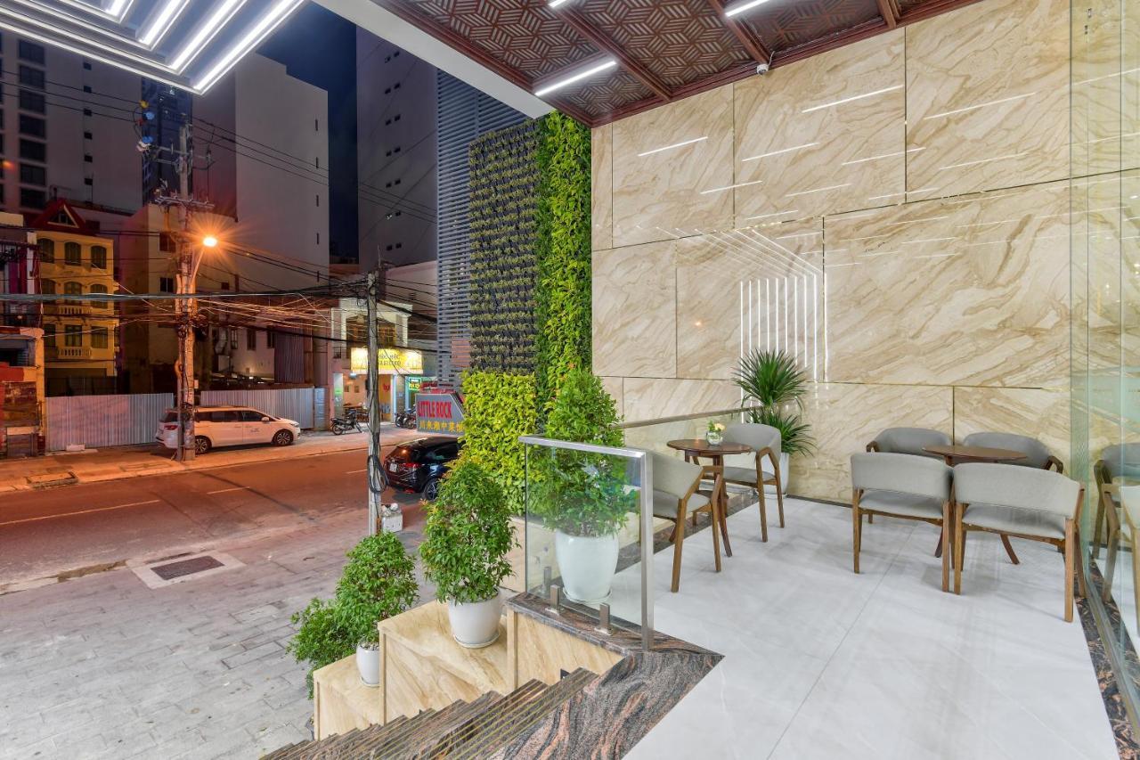 Maris Hotel Nha Trang Buitenkant foto