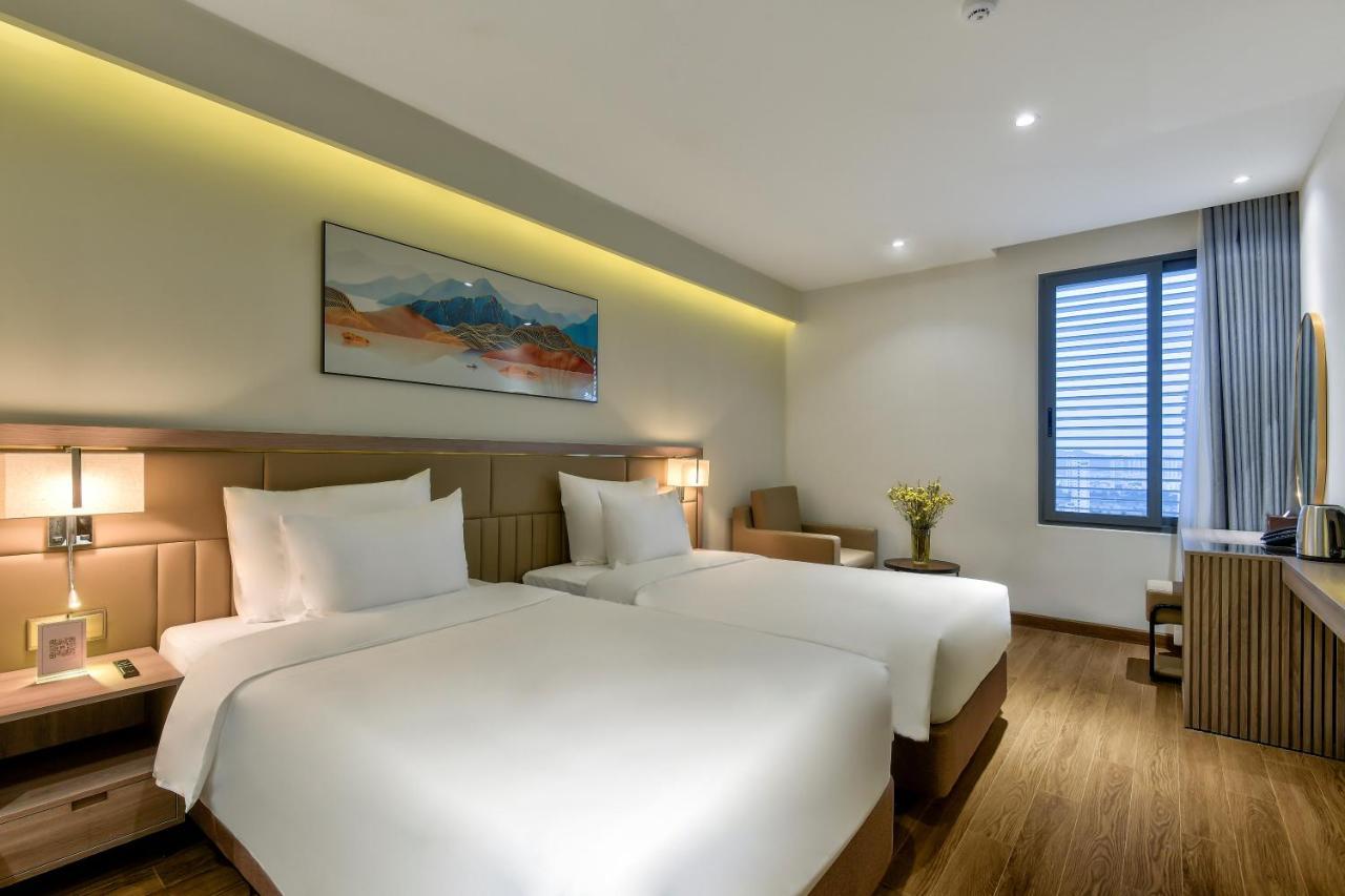 Maris Hotel Nha Trang Buitenkant foto